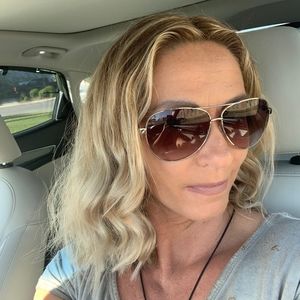 Meet your Posher, Martina